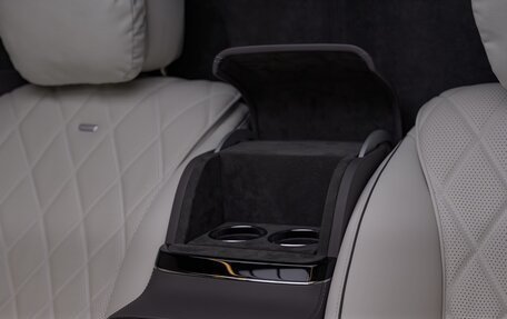 Mercedes-Benz V-Класс, 2024 год, 52 800 000 рублей, 12 фотография