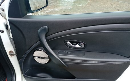 Renault Megane III, 2015 год, 1 090 000 рублей, 23 фотография
