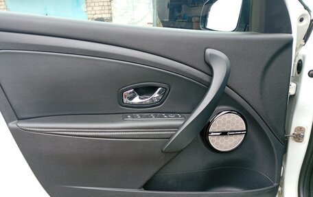 Renault Megane III, 2015 год, 1 090 000 рублей, 19 фотография