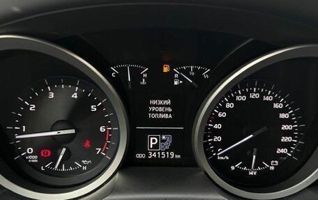 Toyota Land Cruiser 200, 2012 год, 3 299 000 рублей, 24 фотография