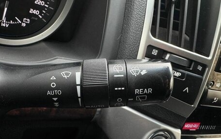 Toyota Land Cruiser 200, 2012 год, 3 299 000 рублей, 25 фотография
