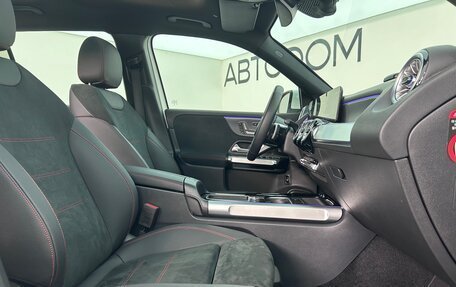 Mercedes-Benz GLB, 2024 год, 6 850 000 рублей, 12 фотография