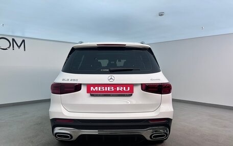 Mercedes-Benz GLB, 2024 год, 6 850 000 рублей, 4 фотография