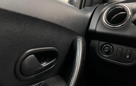 Renault Logan II, 2019 год, 1 180 000 рублей, 22 фотография