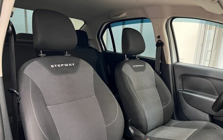 Renault Logan II, 2019 год, 1 180 000 рублей, 29 фотография