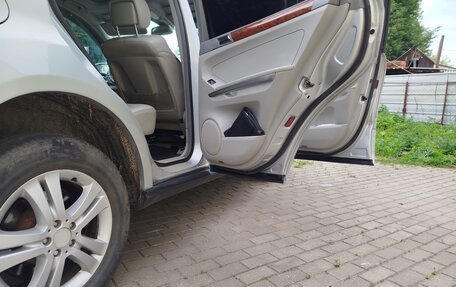 Mercedes-Benz M-Класс, 2005 год, 1 048 000 рублей, 11 фотография