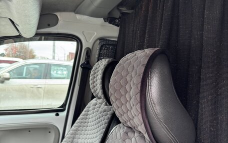 Renault Kangoo II рестайлинг, 2006 год, 350 000 рублей, 13 фотография