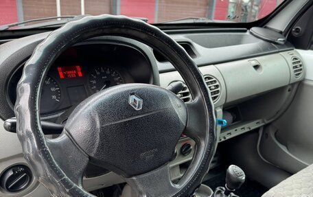 Renault Kangoo II рестайлинг, 2006 год, 350 000 рублей, 12 фотография
