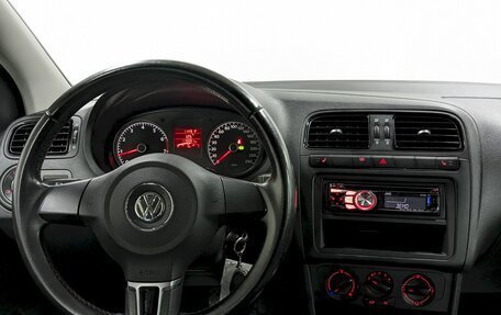 Volkswagen Polo VI (EU Market), 2011 год, 790 000 рублей, 21 фотография