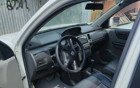 Nissan X-Trail, 2005 год, 610 000 рублей, 3 фотография
