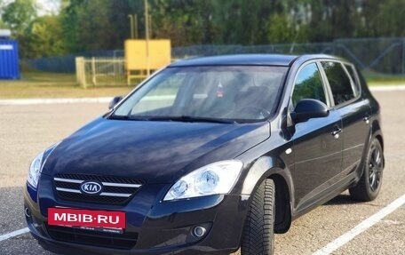 KIA cee'd I рестайлинг, 2009 год, 750 000 рублей, 2 фотография