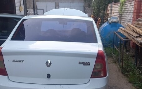 Renault Logan I, 2013 год, 280 000 рублей, 8 фотография