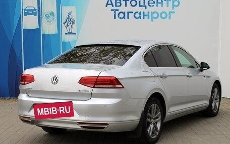 Volkswagen Passat B8 рестайлинг, 2015 год, 1 849 000 рублей, 5 фотография