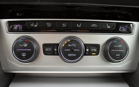 Volkswagen Passat B8 рестайлинг, 2015 год, 1 849 000 рублей, 19 фотография