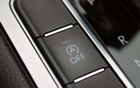 Volkswagen Passat B8 рестайлинг, 2015 год, 1 849 000 рублей, 21 фотография