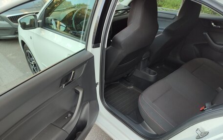 Skoda Rapid I, 2015 год, 875 000 рублей, 10 фотография