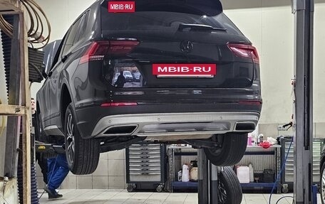 Volkswagen Tiguan II, 2020 год, 2 490 000 рублей, 5 фотография