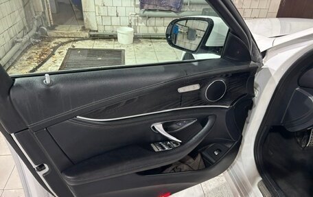 Mercedes-Benz E-Класс, 2019 год, 1 850 000 рублей, 14 фотография