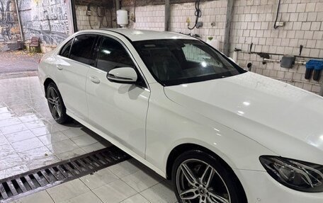 Mercedes-Benz E-Класс, 2019 год, 1 850 000 рублей, 8 фотография