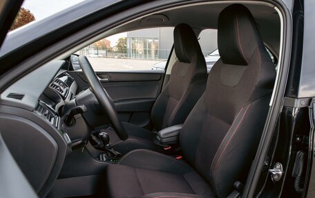Skoda Rapid I, 2015 год, 995 000 рублей, 11 фотография