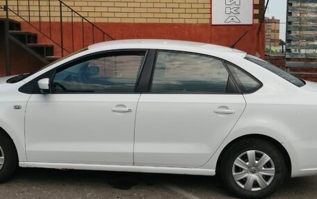 Volkswagen Polo VI (EU Market), 2014 год, 490 000 рублей, 2 фотография