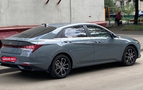 Hyundai Elantra, 2021 год, 2 250 рублей, 3 фотография