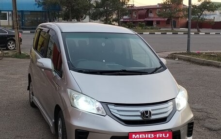 Honda Freed I, 2012 год, 1 085 000 рублей, 23 фотография