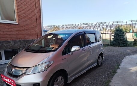 Honda Freed I, 2012 год, 1 085 000 рублей, 25 фотография