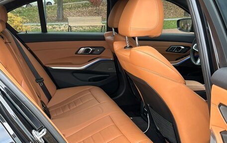 BMW 3 серия, 2019 год, 5 749 000 рублей, 30 фотография