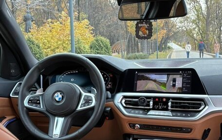 BMW 3 серия, 2019 год, 5 749 000 рублей, 23 фотография