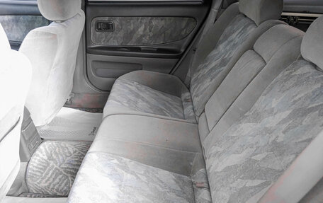 Nissan Avenir II, 2000 год, 569 000 рублей, 10 фотография
