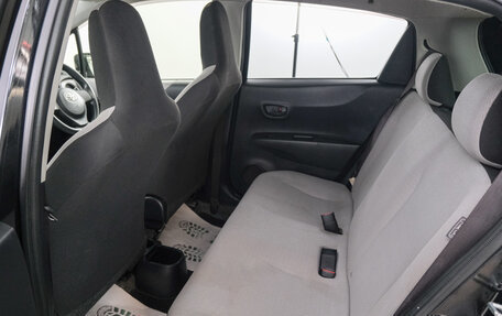 Toyota Vitz, 2012 год, 699 000 рублей, 19 фотография