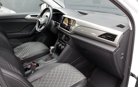 Volkswagen Taos, 2022 год, 2 830 000 рублей, 5 фотография