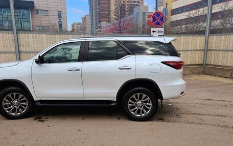 Toyota Fortuner II, 2023 год, 5 800 000 рублей, 1 фотография