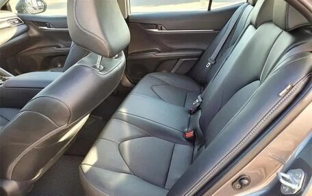 Toyota Camry, 2022 год, 3 080 000 рублей, 12 фотография