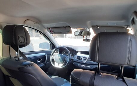 Renault Laguna III рестайлинг, 2008 год, 800 000 рублей, 7 фотография