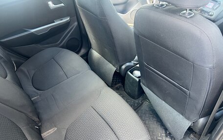 KIA Rio III рестайлинг, 2013 год, 599 000 рублей, 11 фотография