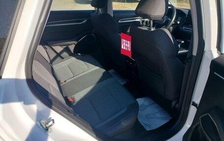 Geely Emgrand, 2024 год, 1 712 000 рублей, 10 фотография