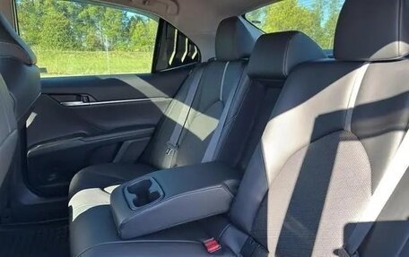 Toyota Camry, 2022 год, 2 900 000 рублей, 15 фотография