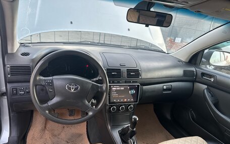 Toyota Avensis III рестайлинг, 2008 год, 685 000 рублей, 5 фотография