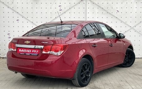 Chevrolet Cruze II, 2011 год, 699 000 рублей, 4 фотография