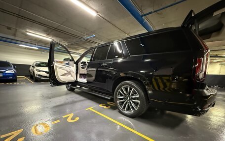 Cadillac Escalade V, 2024 год, 19 490 000 рублей, 11 фотография