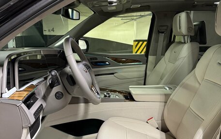 Cadillac Escalade V, 2024 год, 19 490 000 рублей, 3 фотография
