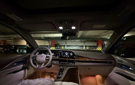 Cadillac Escalade V, 2024 год, 19 490 000 рублей, 19 фотография