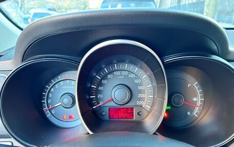 KIA Rio III рестайлинг, 2013 год, 985 000 рублей, 19 фотография