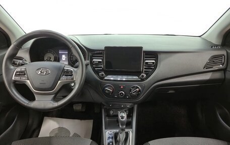 Hyundai Solaris II рестайлинг, 2021 год, 1 540 000 рублей, 10 фотография