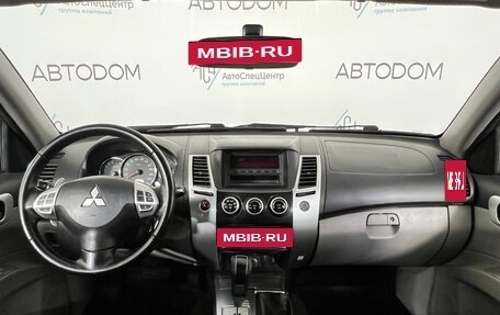 Mitsubishi Pajero Sport II рестайлинг, 2014 год, 1 997 000 рублей, 9 фотография