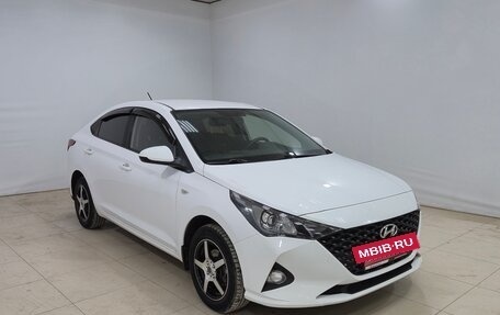 Hyundai Solaris II рестайлинг, 2021 год, 1 540 000 рублей, 3 фотография