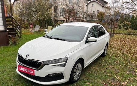 Skoda Rapid II, 2021 год, 1 550 000 рублей, 1 фотография