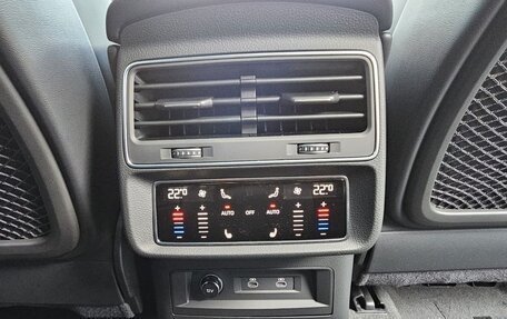 Audi Q8 I, 2023 год, 7 050 000 рублей, 20 фотография